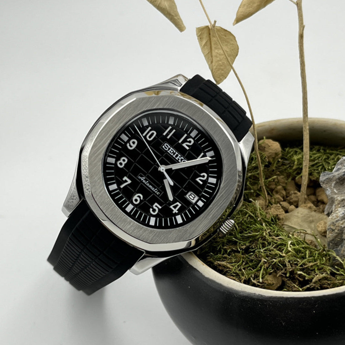 SEIKONAUT BLACK