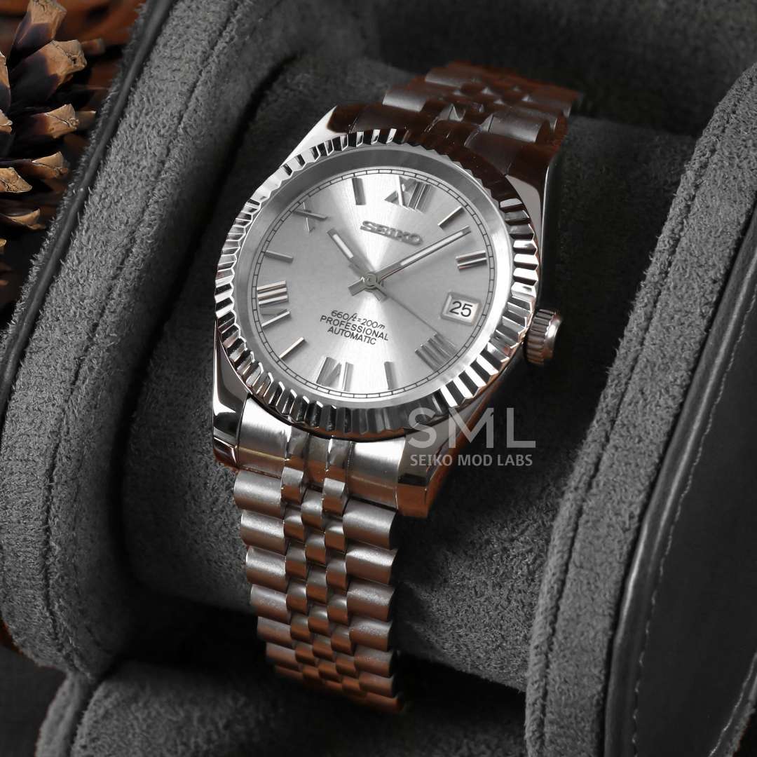 Seikojust Numerals - Ghost White